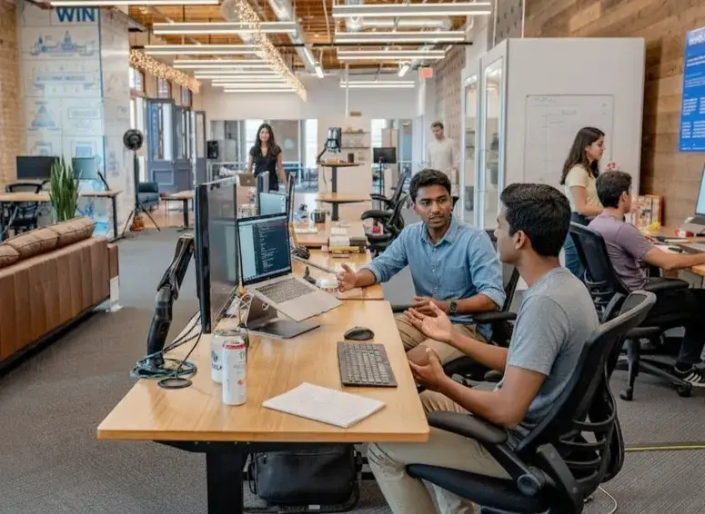 university students collaborating